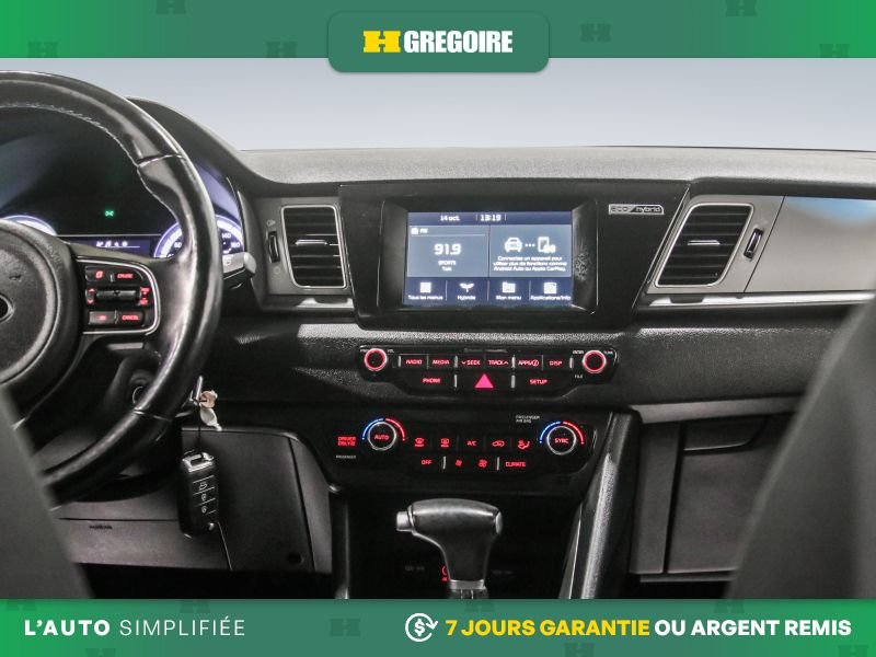 2019 Kia Niro Black Laval - photo #21