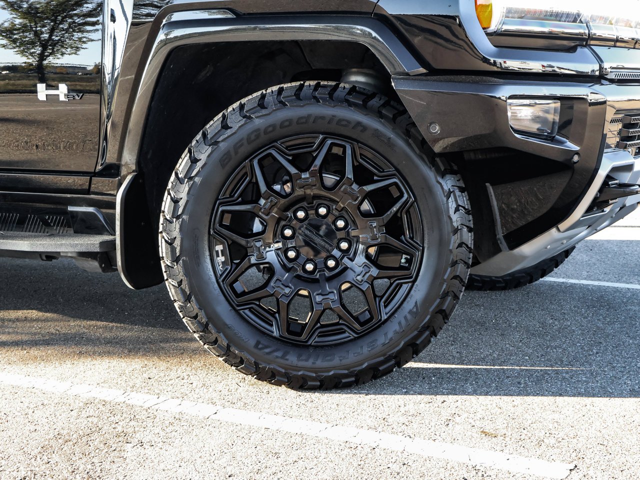 2024 GMC HUMMER EV SUV e4WD 4dr 2X Black Sherwood Park - photo #8