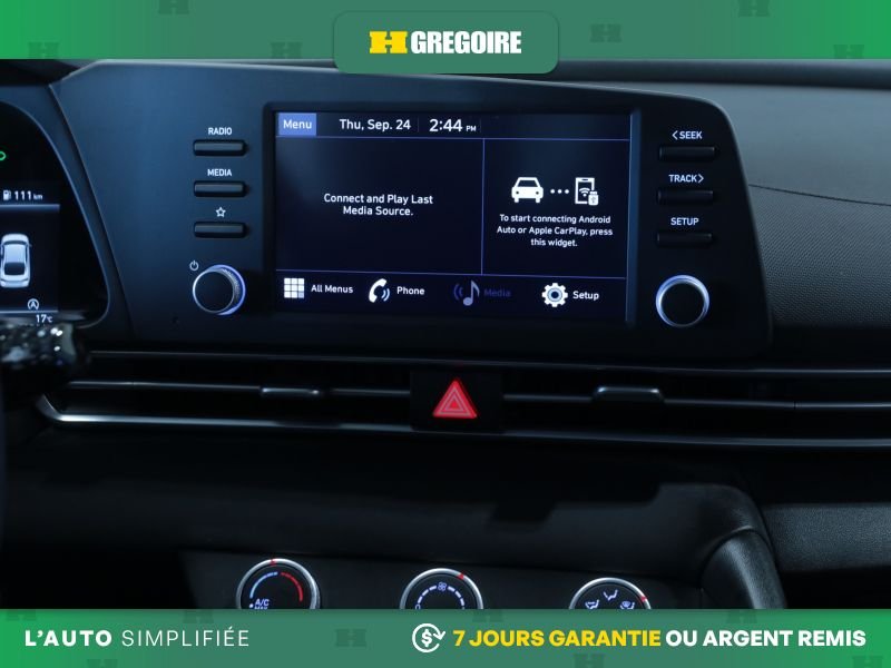 2022 Hyundai Elantra Red Saint-Eustache - photo #19