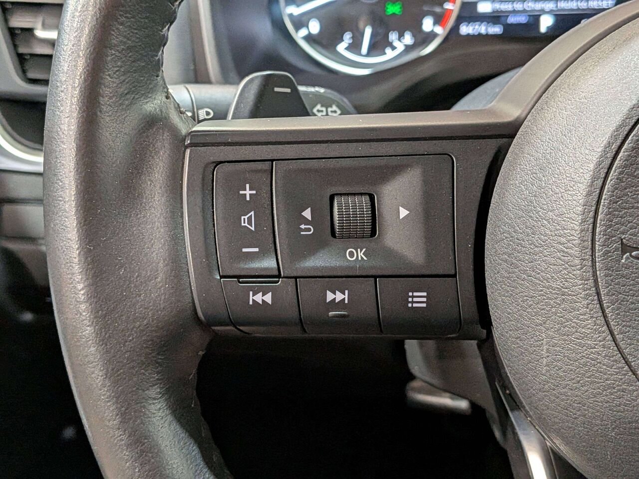 Nissan Rogue AWD S 2024 Noir Val-David - photo #15