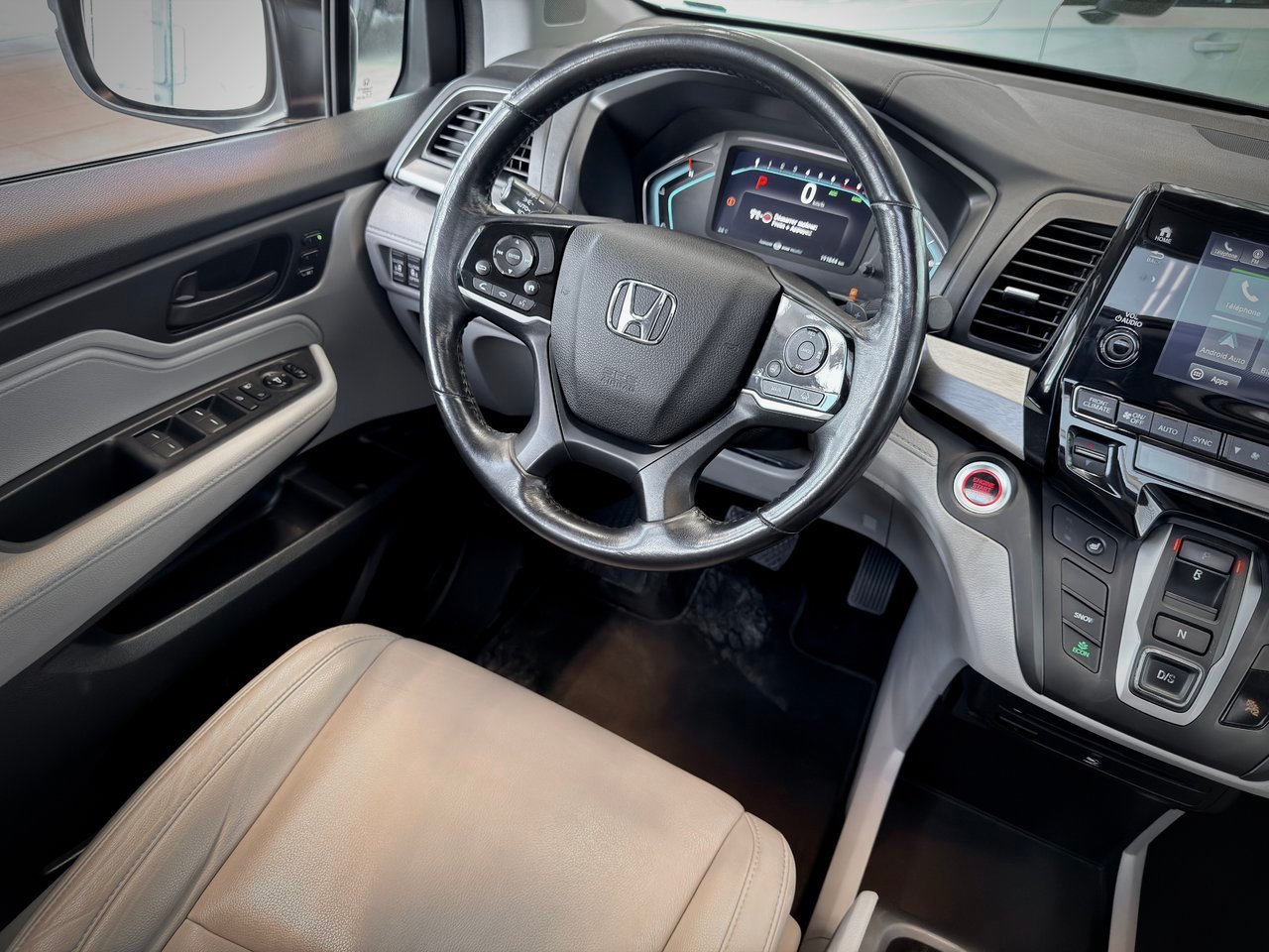 2018 Honda Odyssey Blue Notre-Dame-des-Prairies - photo #18