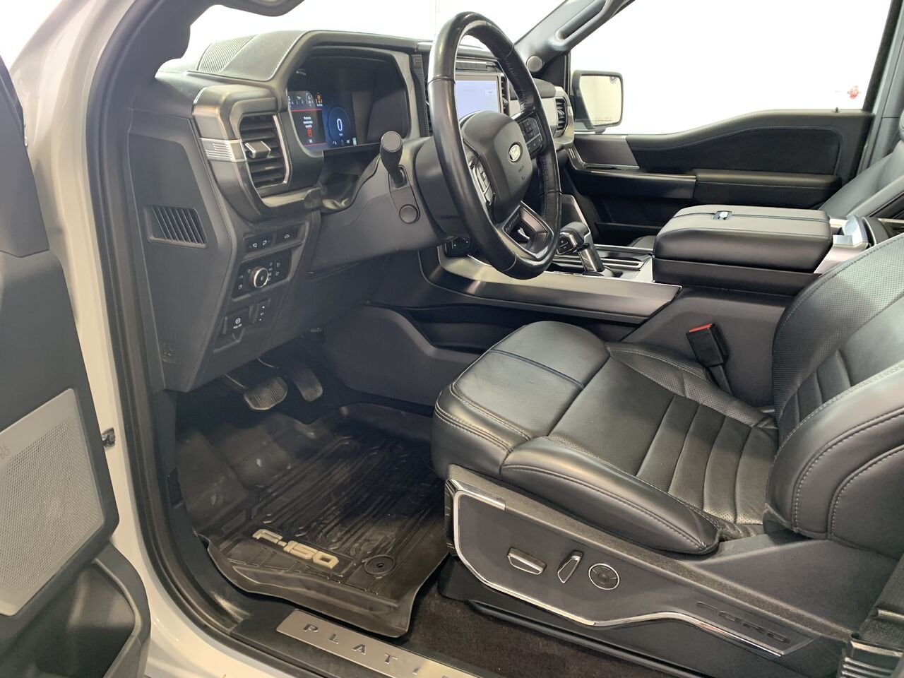 2024 Ford F-150 PLATINUM Grey Châteauguay - photo #36