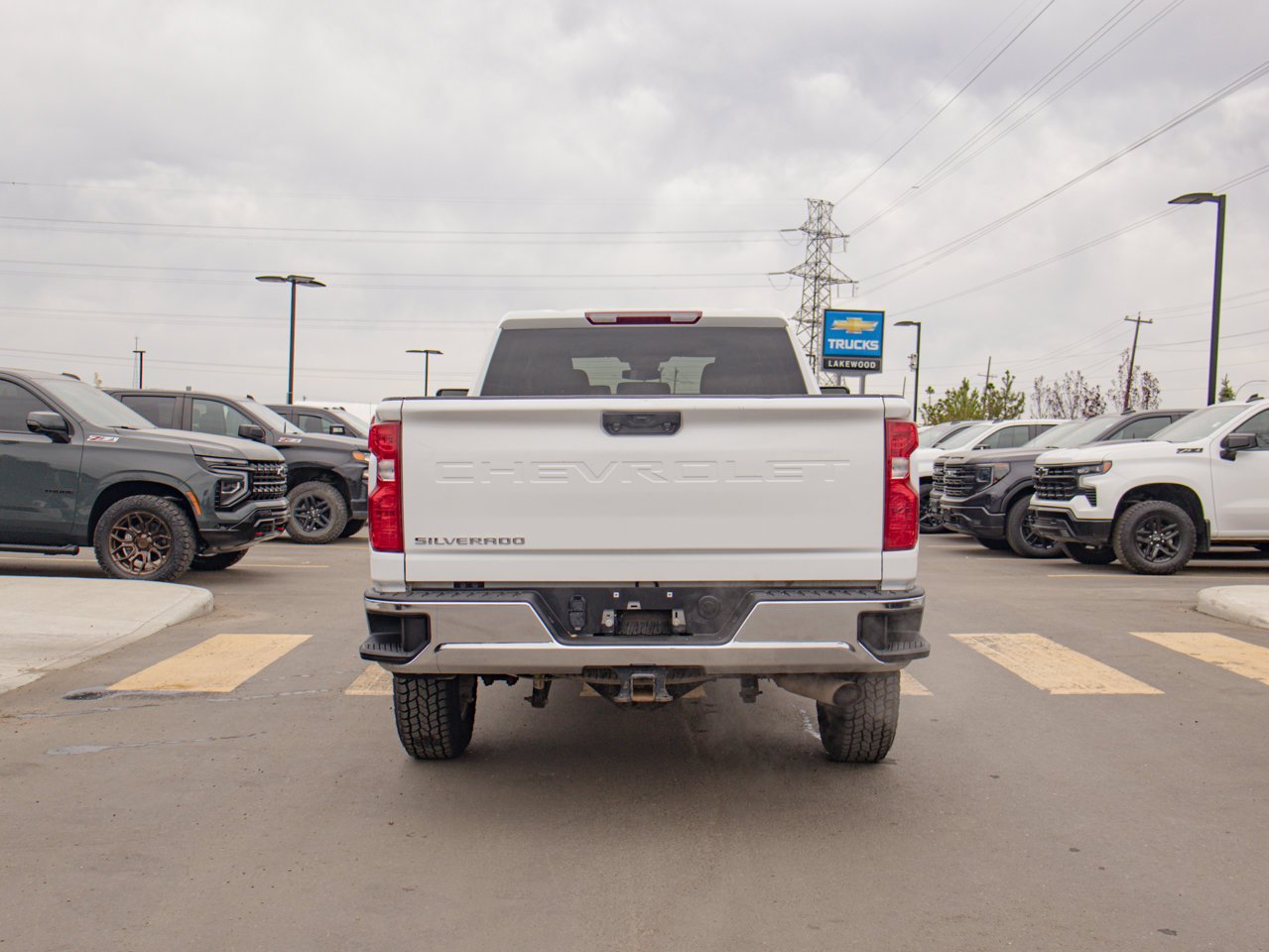 2025 Chevrolet Silverado 2500HD 4WD Crew Cab 159 Work Truck White Sherwood Park - photo #8