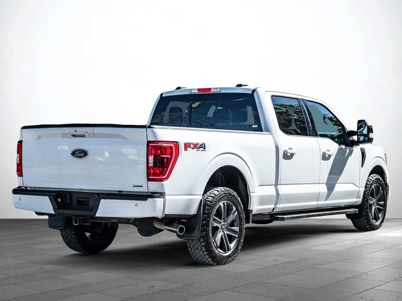 Ford F-150 2023 Blanc Sainte-Julienne - photo #6