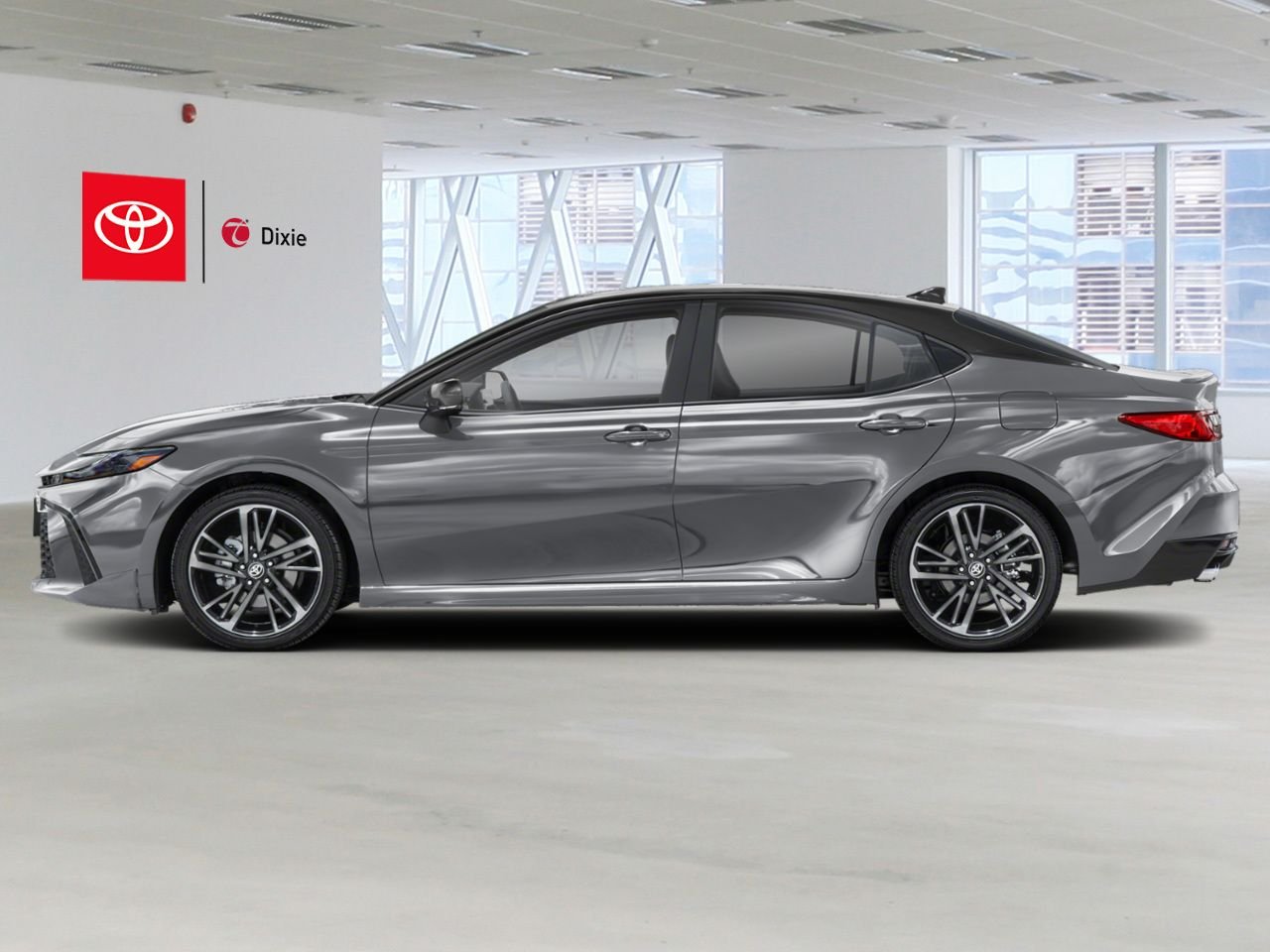 2025 Toyota Camry Hybrid XSE AWD / CLEAN CARFAX / HEATED SEATS / MOONROOF / ALLOY WHEELS / CARPLAY AND ANDROID AUTO Mississauga - photo #1