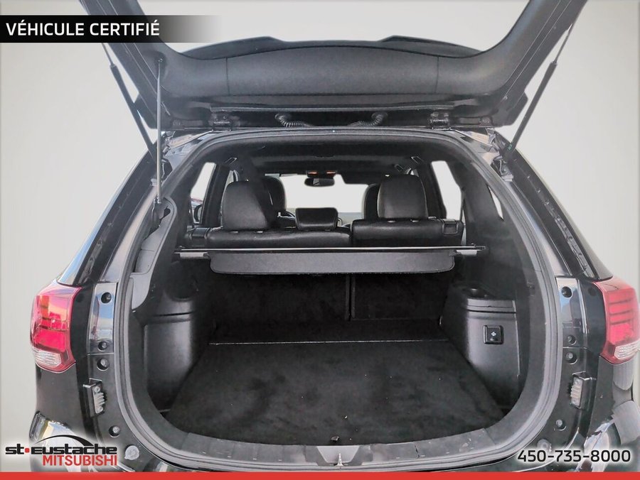 Mitsubishi Outlander PHEV Black Edition Traction Intégrale-cuir-toit ouvrant-sièges et volant chauffants 2022 Noir