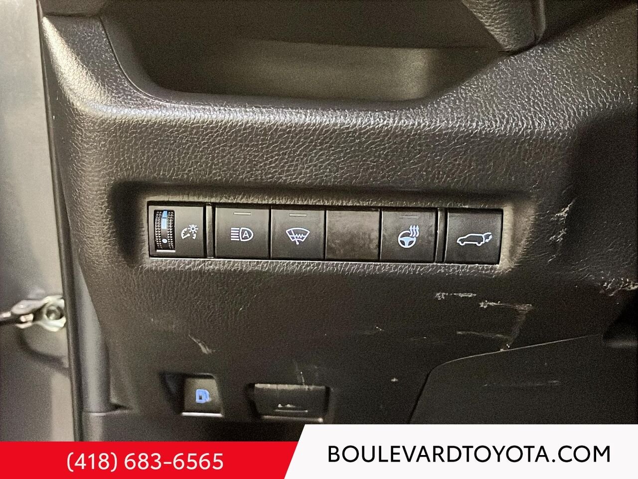 Toyota RAV4 100572A-93 | HYBRIDE XLE, AWD 2022 Gris Québec - photo #13