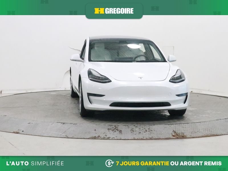 2020 Tesla Model 3 White Laval - photo #0
