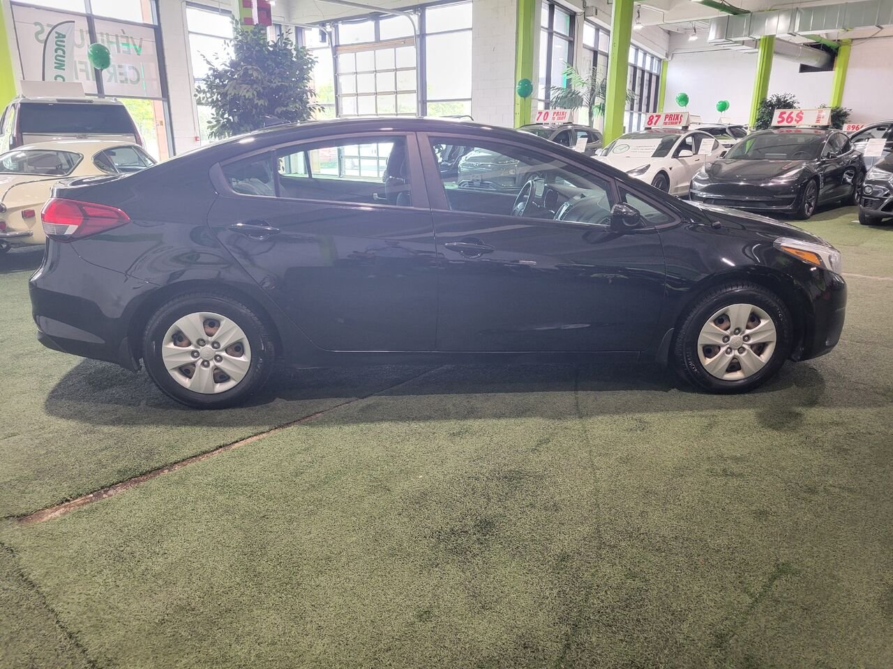 2017 Kia Forte Black  - photo #6