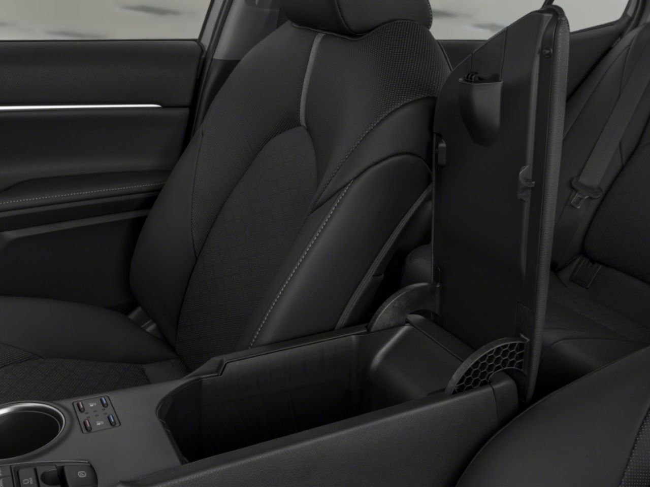 2022 Toyota Camry XSE AWD / CLEAN CARFAX / MOONROOF / HEATED SEATS / ALLOY WHEELS / CARPLAY AND ANDROID AUTO White Mississauga - photo #12