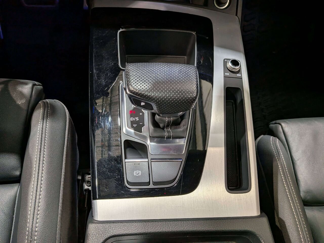 Audi Q5 Progressiv 45 TFSI quattro 2023 Bleu Val-David - photo #27
