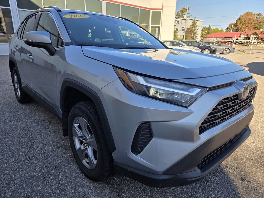 2023 Toyota RAV4 XLE HYBRIDE Hybride XLE TI Silver
