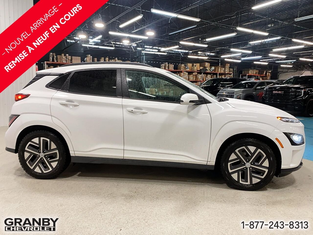Hyundai Kona électrique Ultimate TA | 27-0277A 2023 Blanc Granby - photo #3