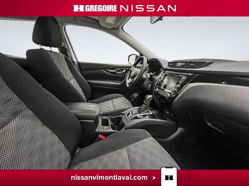 Nissan Qashqai 2023 Gris Laval - photo #13