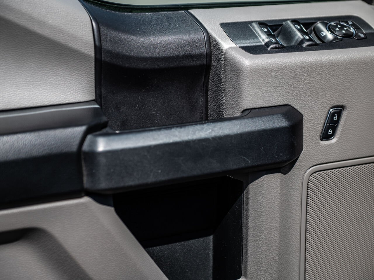 2016 Ford F-150 White Sainte-Julienne - photo #8