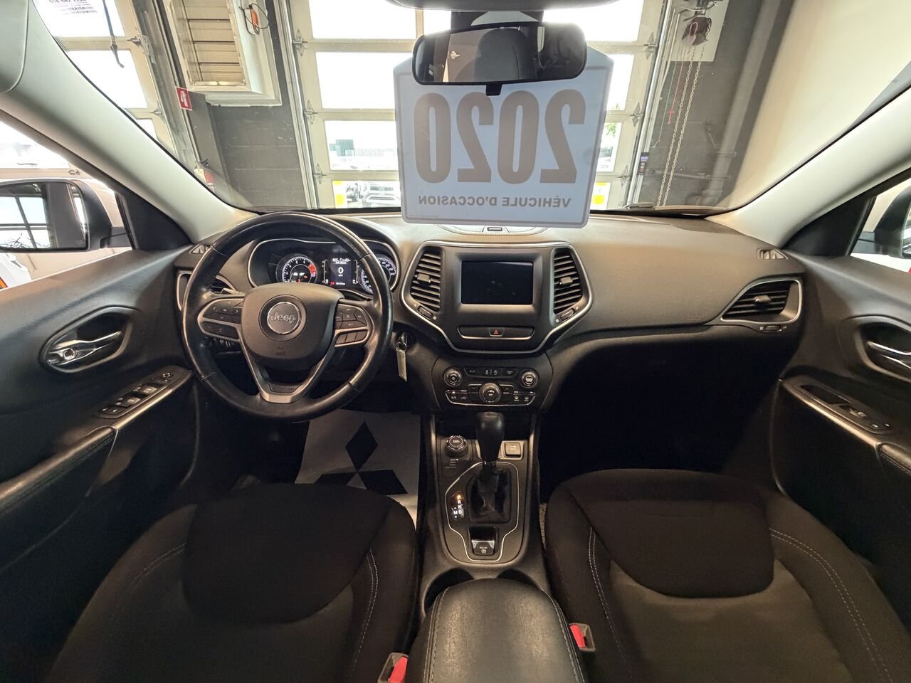 2020 Jeep Cherokee White Saint-Eustache - photo #9