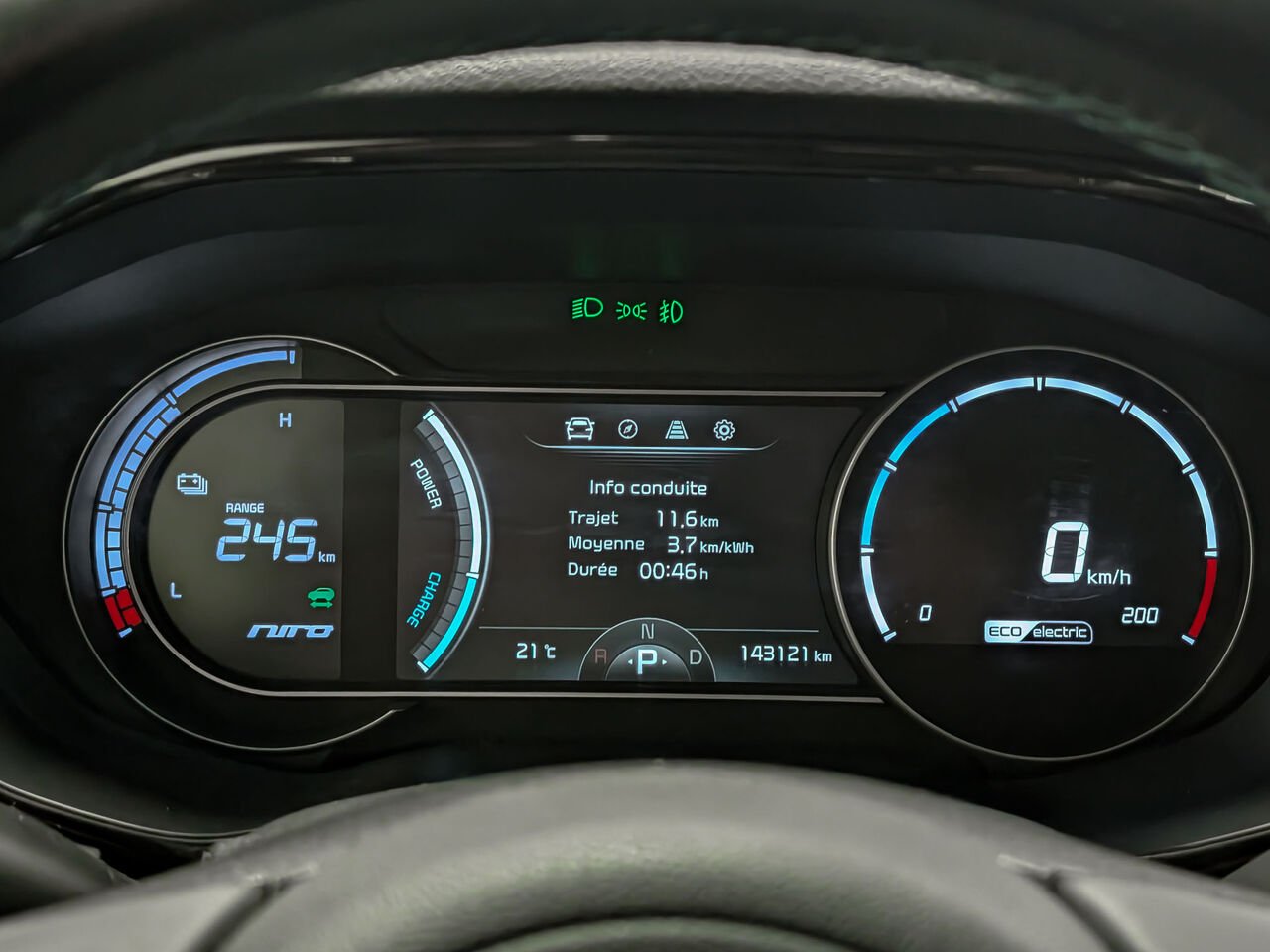 Kia NIRO EV SX Touring Toit Ouvrant Sièges Chauffants 2020 Sherbrooke - photo #18