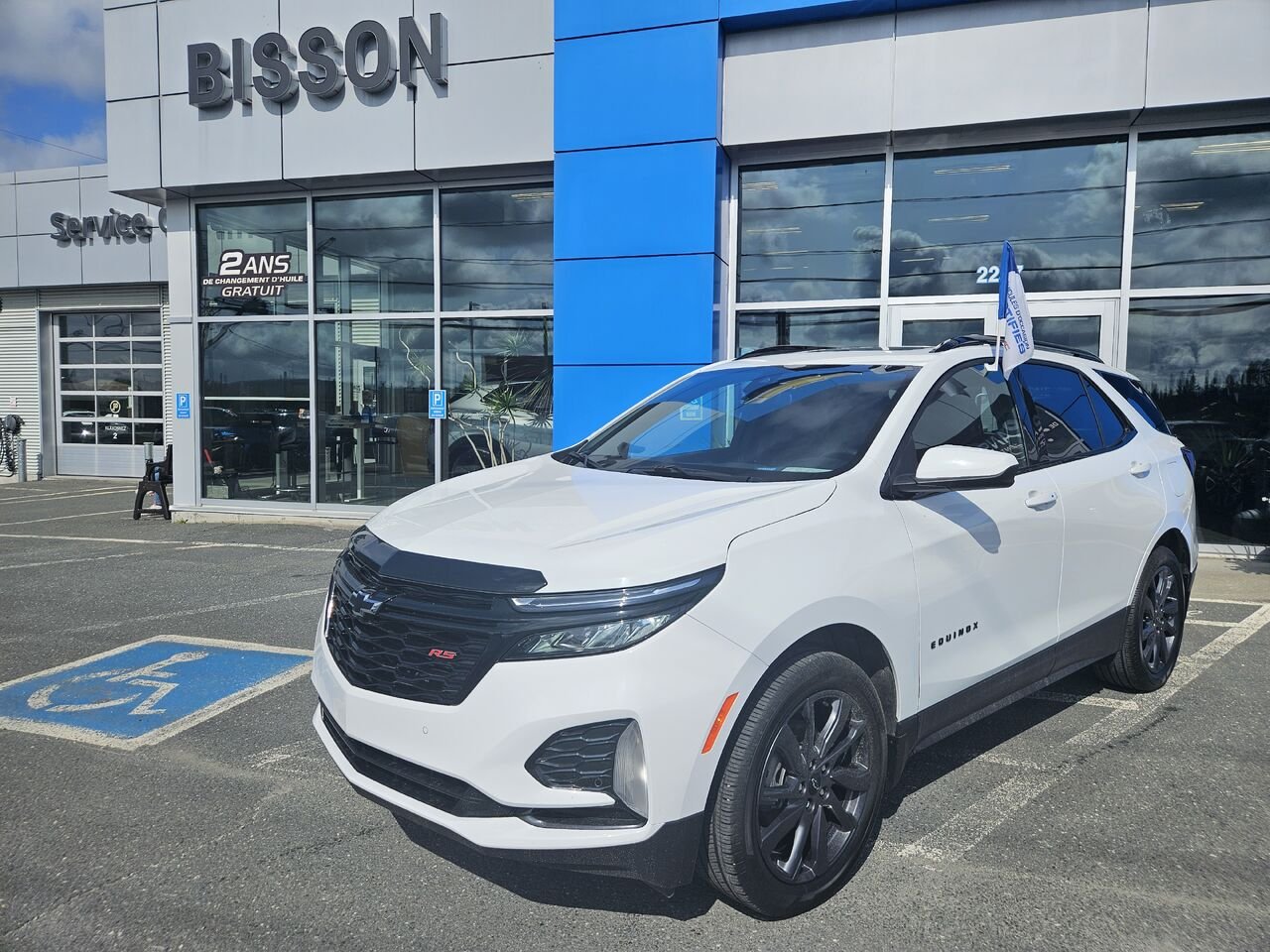 2024 Chevrolet Equinox RS 4 portes TI White Thetford Mines - photo #0