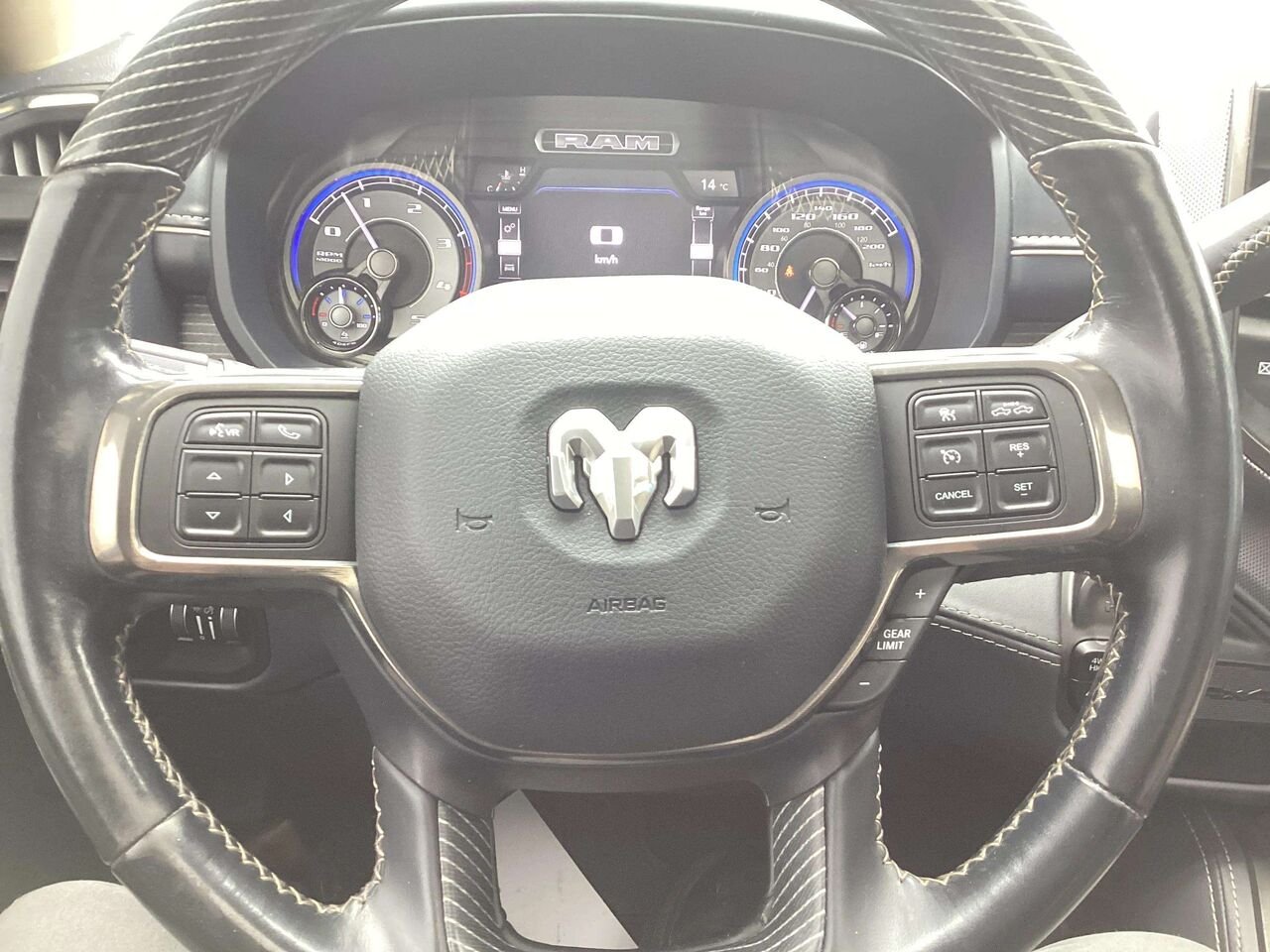 2021 Ram 3500 White Gatineau - photo #16