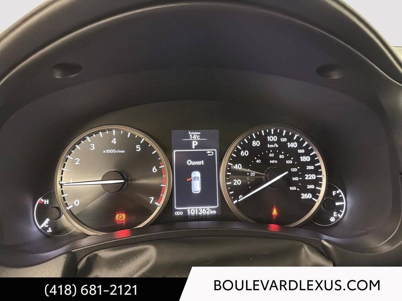 2015 Lexus NX White Quebec - photo #13