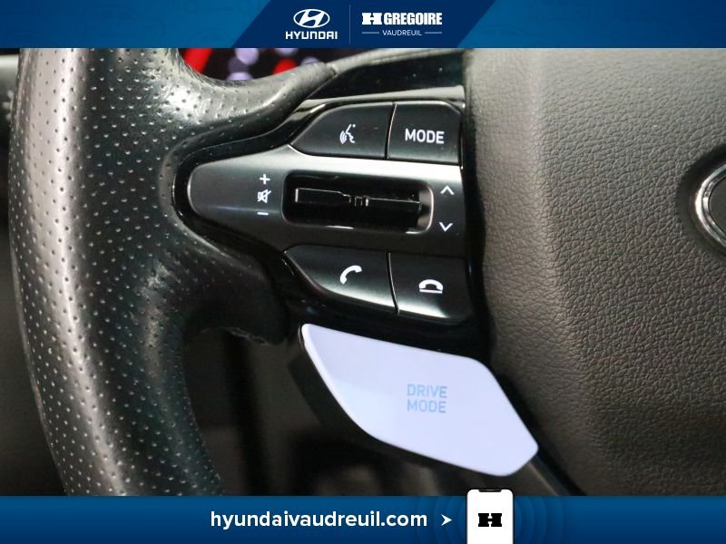 2022 Hyundai Veloster Grey Blainville - photo #20