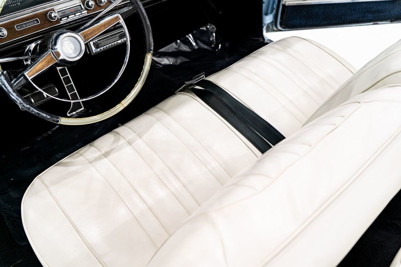 Pontiac Bonneville **PRICE IN USD** 1964 Bleu Montréal - photo #70