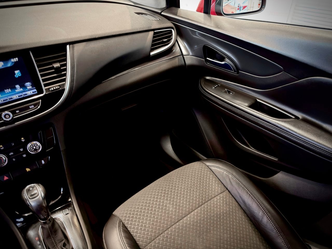 Buick Encore 2017 Rouge Notre-Dame-des-Prairies - photo #19