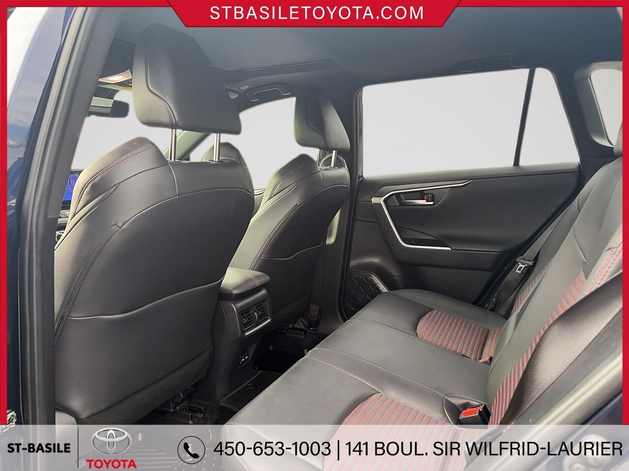 TOYOTA RAV4 PRIME 2023 Bleu Saint-Basile-le-Grand - photo #11