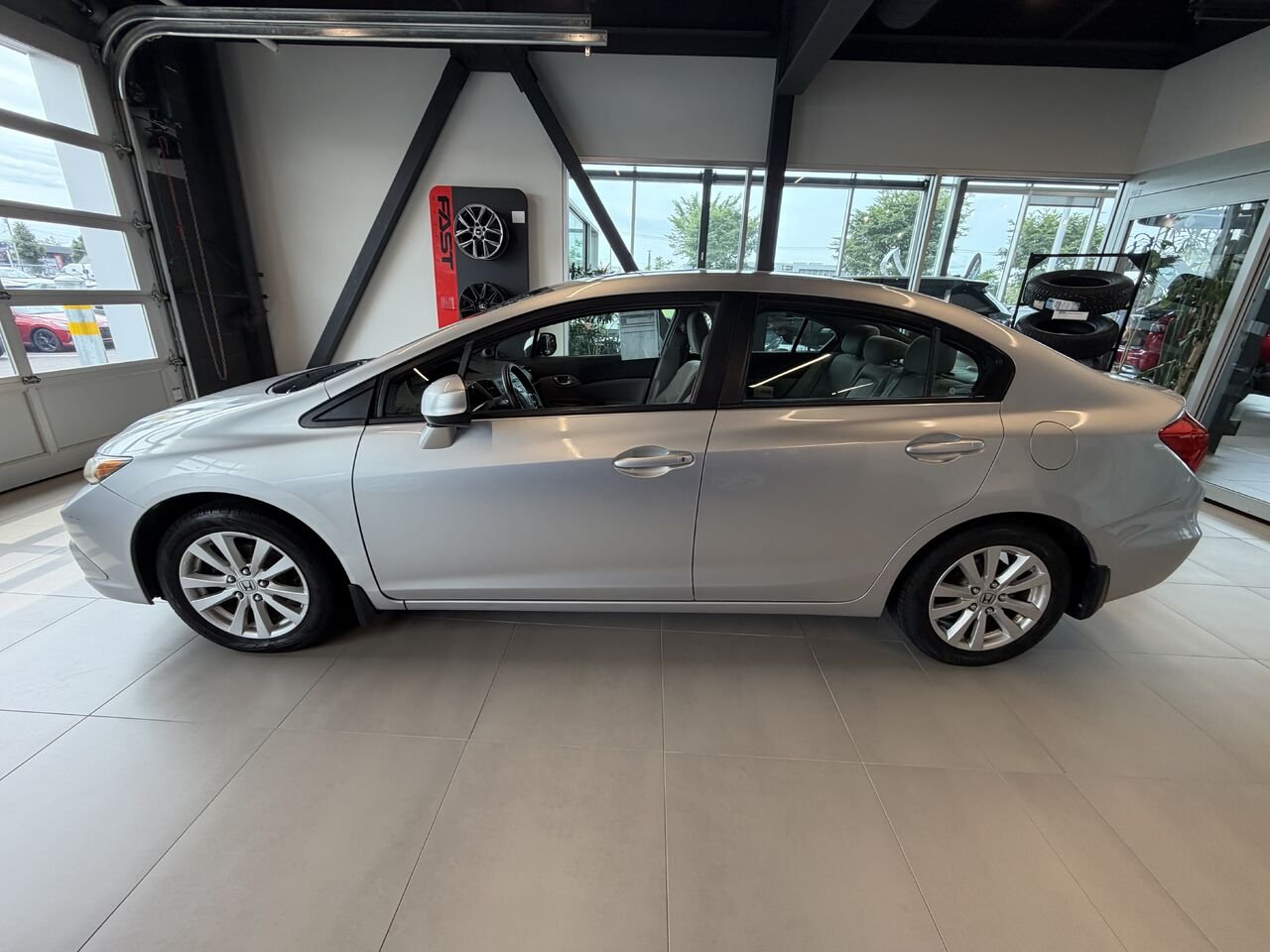 Honda Berline Civic 2012 Argent Saint-Eustache - photo #1