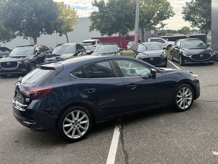 Mazda Mazda3 2017 2017 Bleu