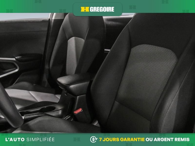 2020 Kia Soul White Saint-Eustache - photo #13
