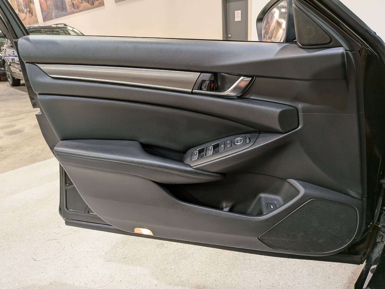 2018 Honda Accord Sedan LX CVT Black Mirabel - photo #32