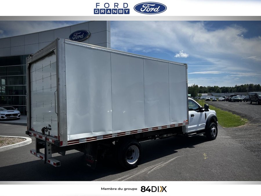 2022 Ford Super Duty F-550 DRW White