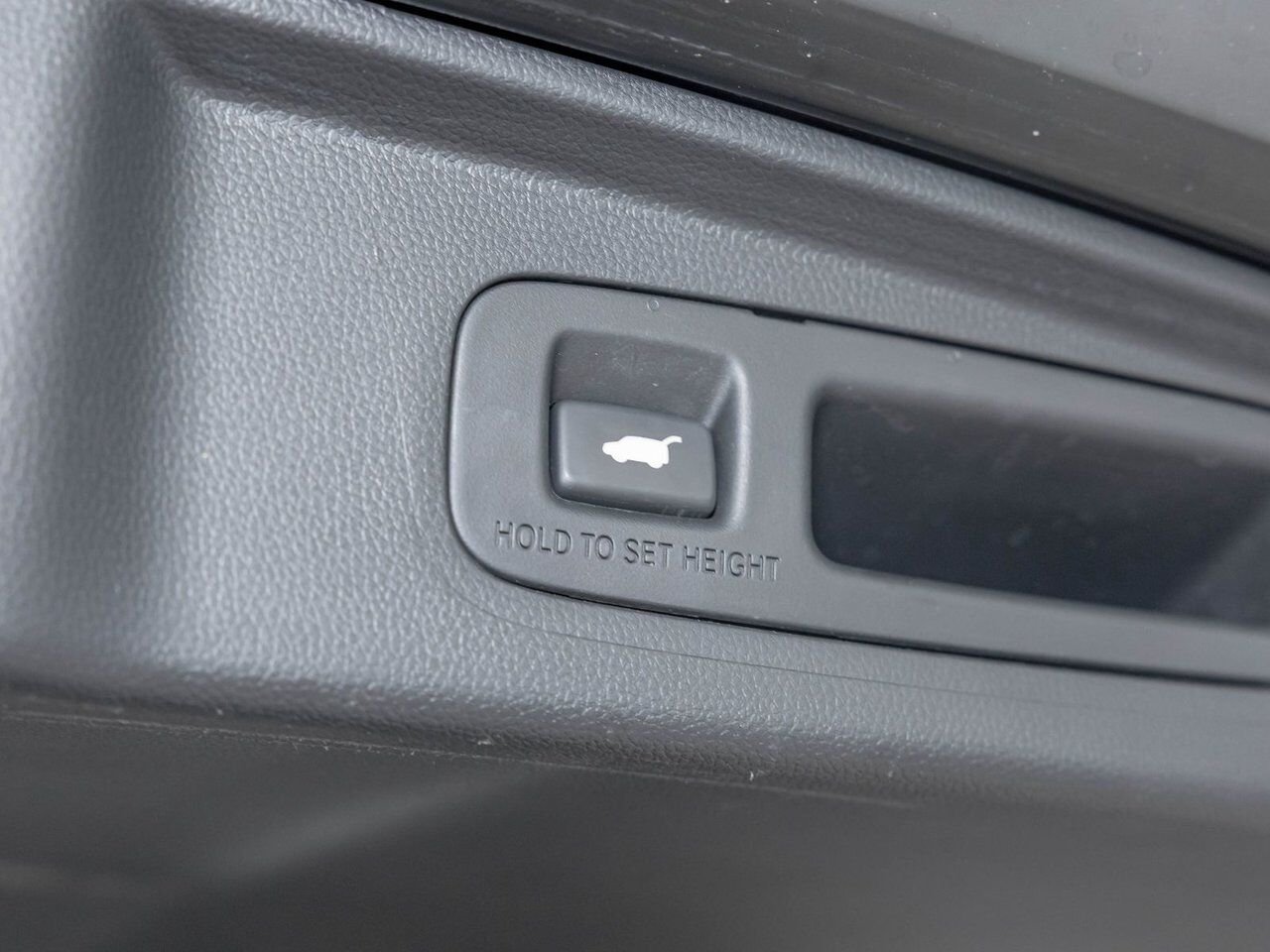 Honda CR-V SPORT AWD *TOIT* SIÈGES CHAUFF HAYON ELECT CARPLAY 2025 Noir Saint-Jérôme - photo #30