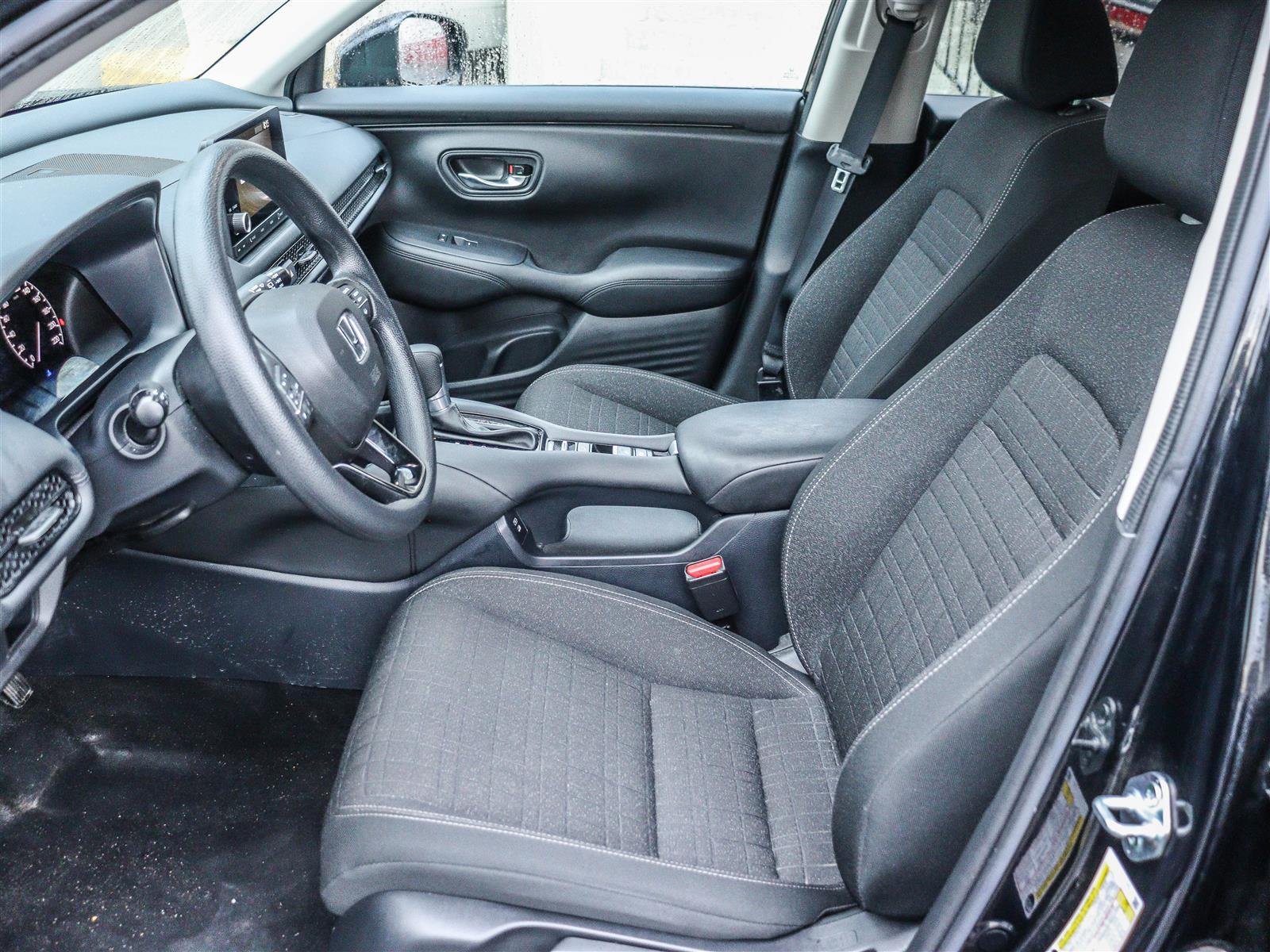 Honda HR-V LX-B 2024 Black Ottawa & Gatineau - photo #5