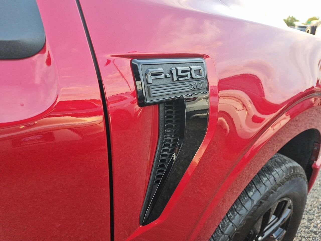 2024 Ford F-150 Red Saint-Jérôme - photo #22
