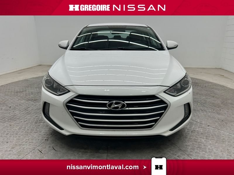 2018 Hyundai Elantra White Saint-Eustache - photo #1