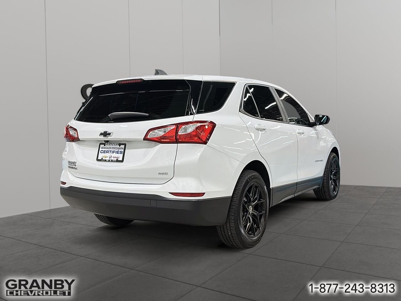 Chevrolet Equinox LS awd | 26-0912A 2021 Blanc Granby - photo #4