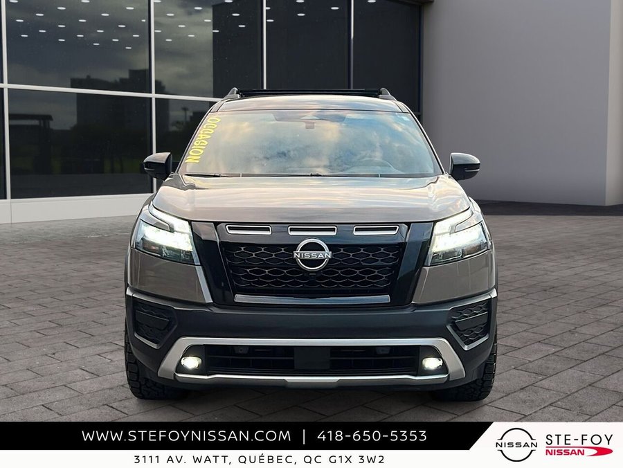 2025 Nissan Pathfinder SV ROCK CREEK Rock Creek 4RM Beige
