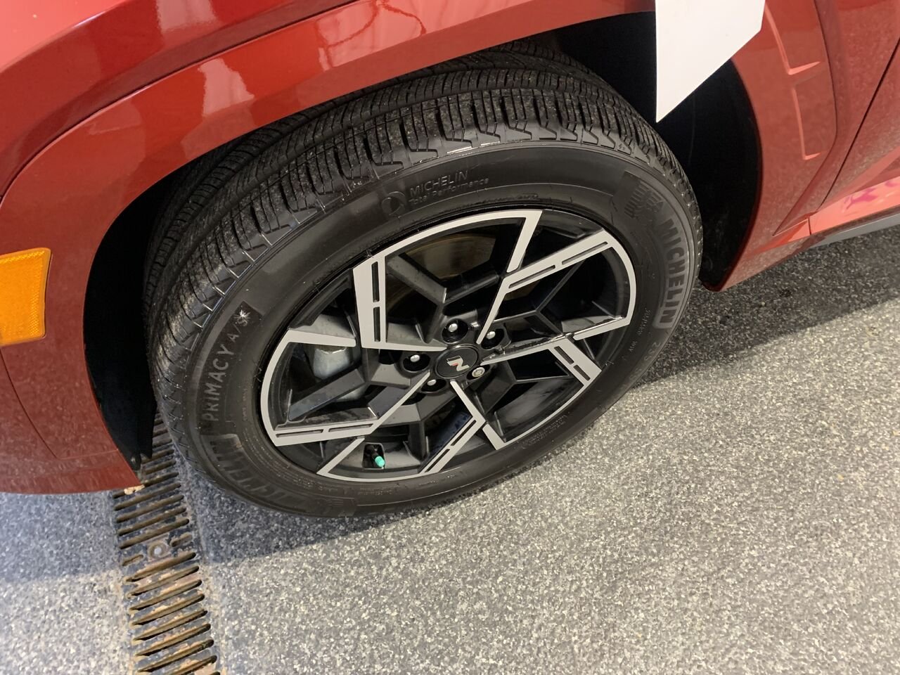 2025 Hyundai Tucson hybride AWD Red Châteauguay - photo #2