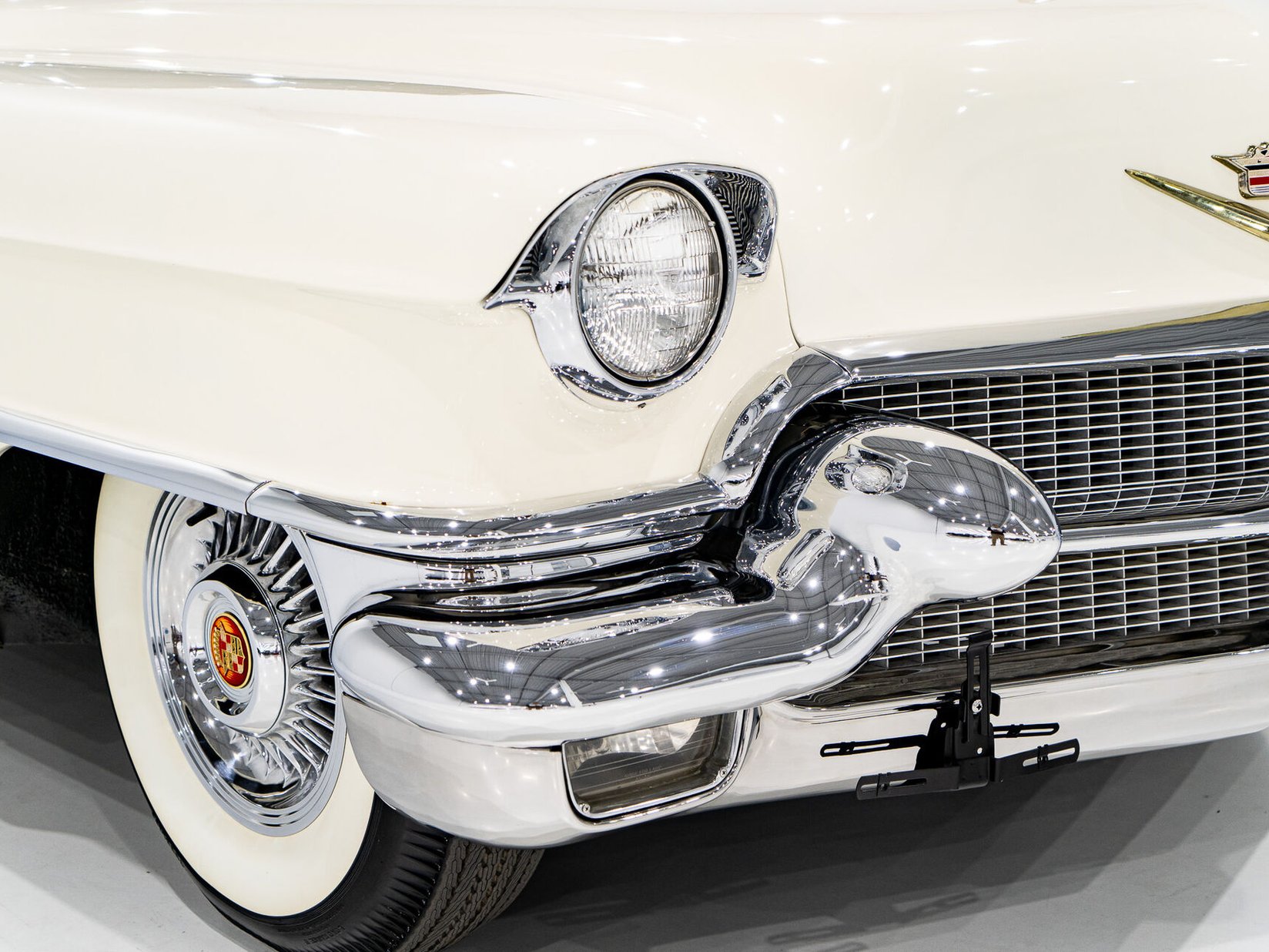 Cadillac Eldorado Seville With Factory A/C | PRIX EN USD 1956 Blanc Montréal - photo #35