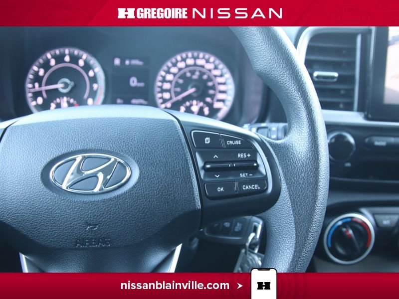 Hyundai Venue 2021 Blanc Blainville - photo #16