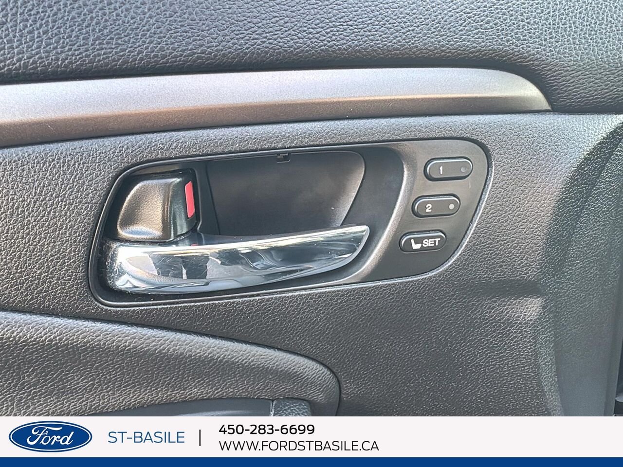 2022 HONDA PILOT Black Saint-Basile-le-Grand - photo #20
