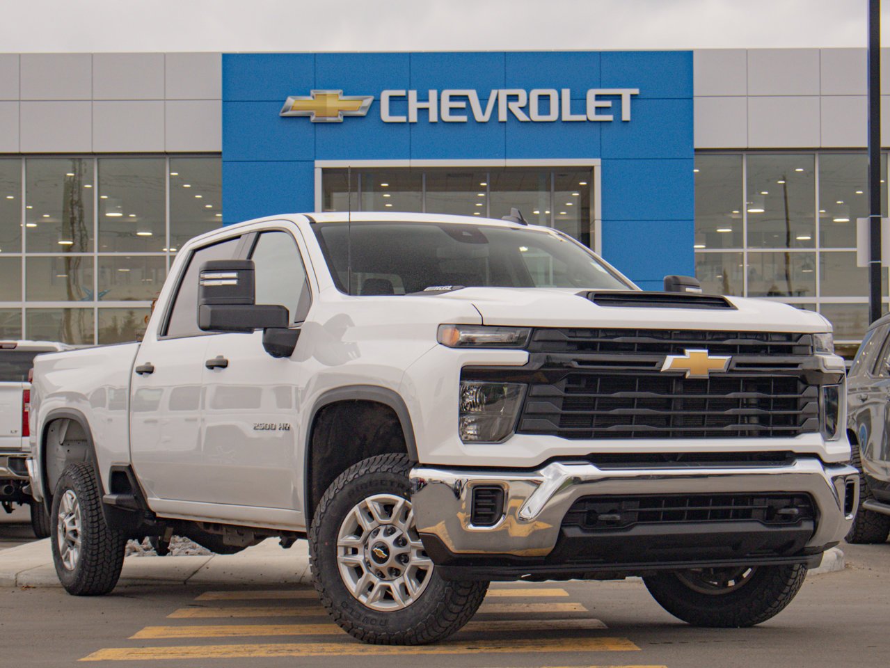 2025 Chevrolet Silverado 2500HD 4WD Crew Cab 159 Work Truck White Sherwood Park - photo #13