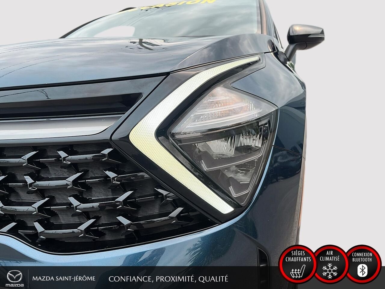 2023 Kia Sportage Blue Ste-Agathe des Monts - photo #1