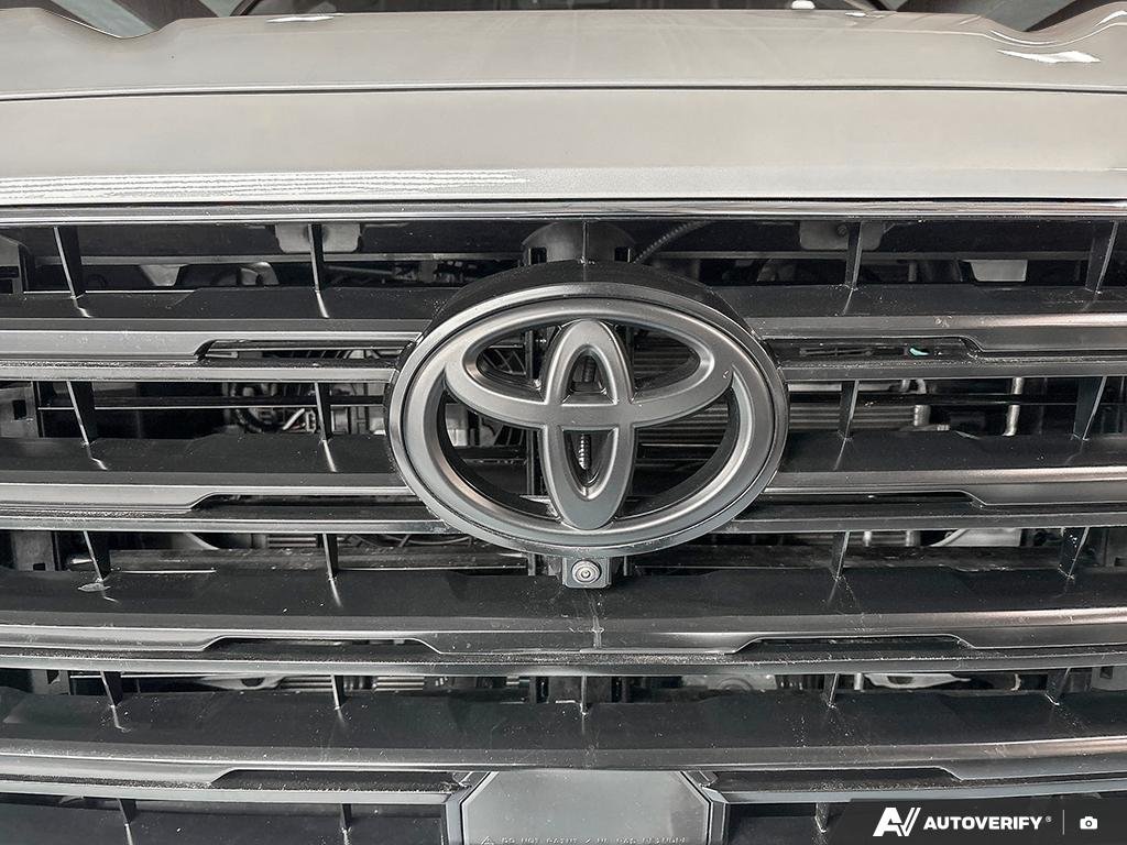 2025 Toyota Sequoia S2501216 | Limited White Edmonton - photo #8