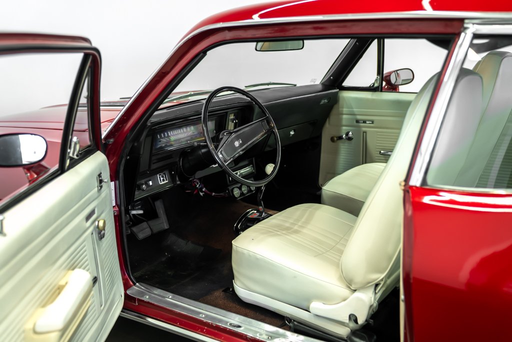 Chevrolet Nova 1972 Rouge Montréal - photo #22