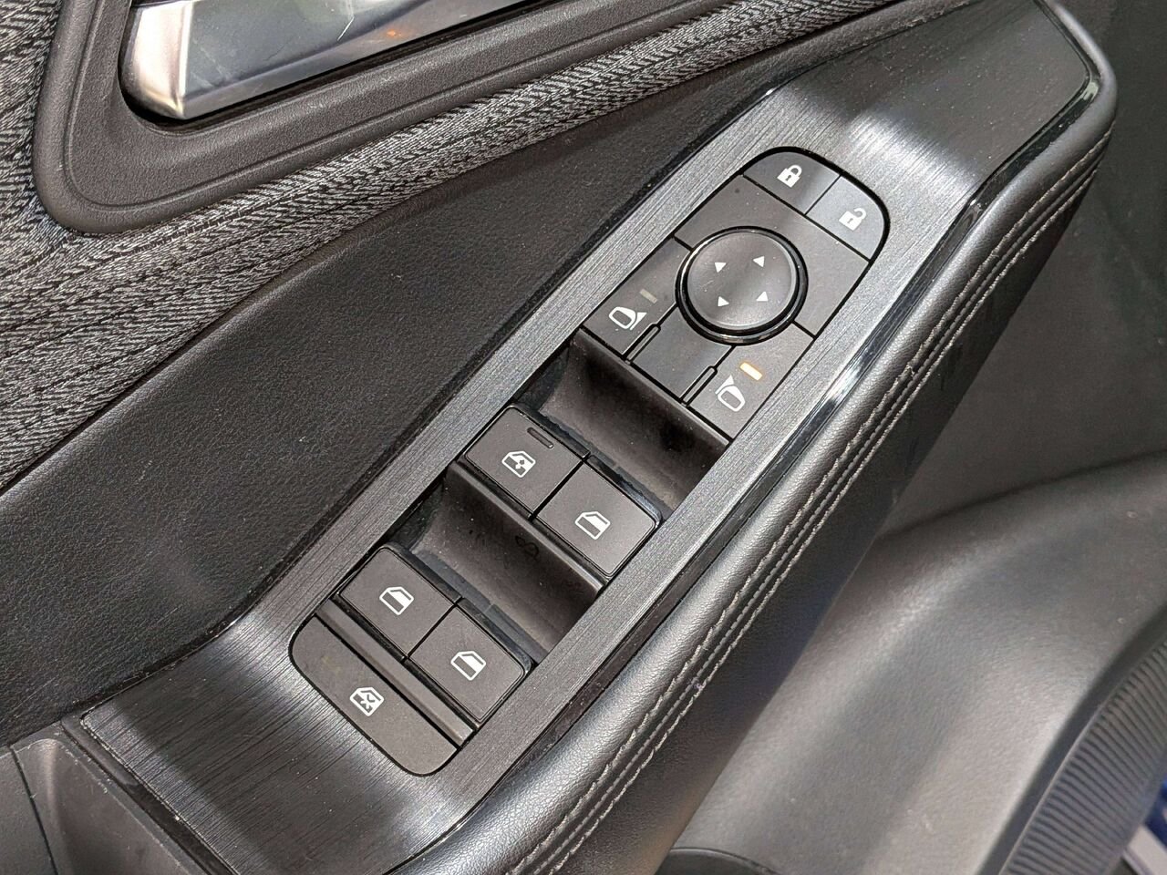 2023 Nissan Rogue AWD SV Moonroof Blue Val-David - photo #33