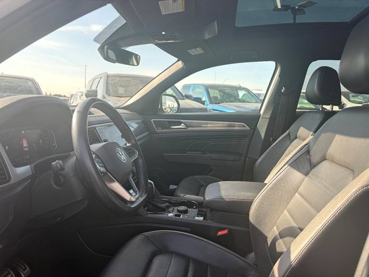 2020 Volkswagen Atlas Cross Sport Execline 3.6 FSI 4MOTION White Sherwood Park - photo #5
