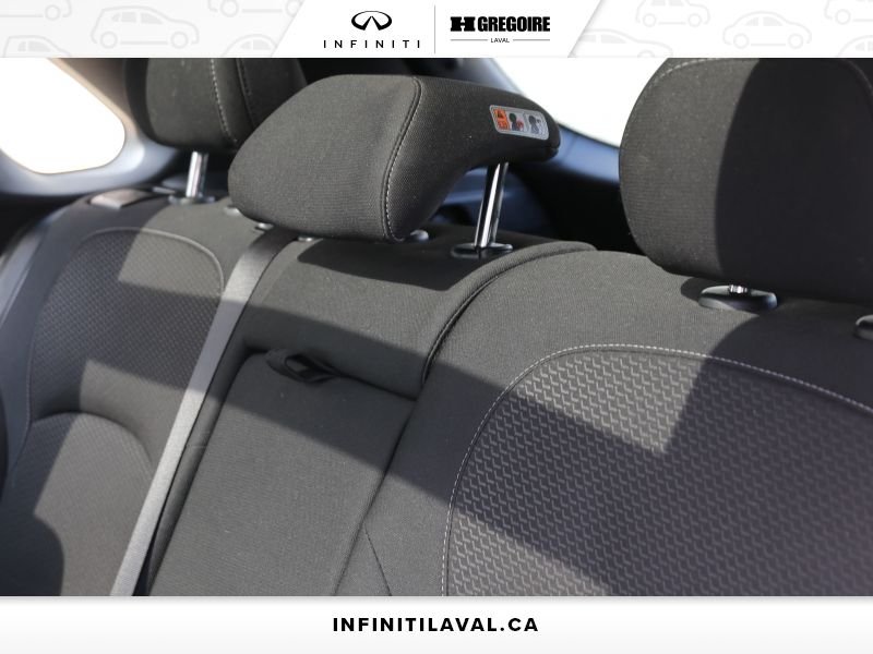 Hyundai Elantra 2019 Blainville - photo #20